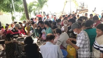 Hơn bốn thập kỷ thắp lửa yêu thương