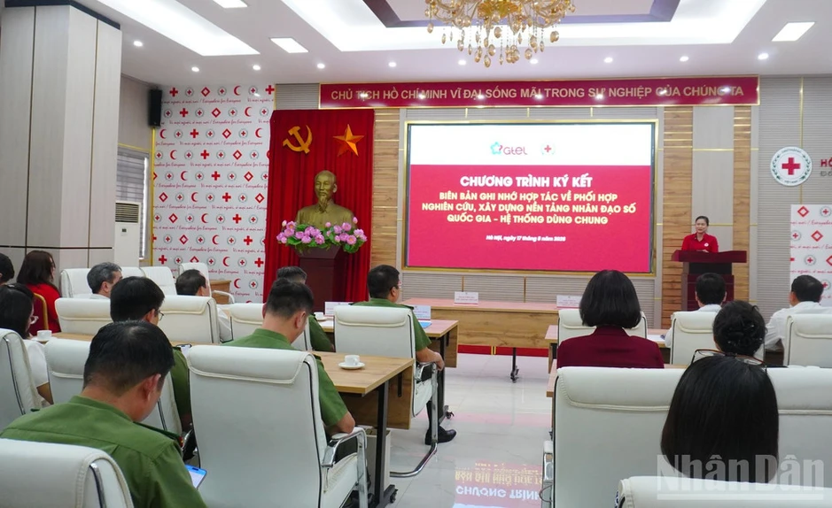 Hợp tác nghiên cứu Nền tảng Nhân đạo số quốc gia Hợp tác nghiên cứu Nền tảng Nhân đạo số quốc gia