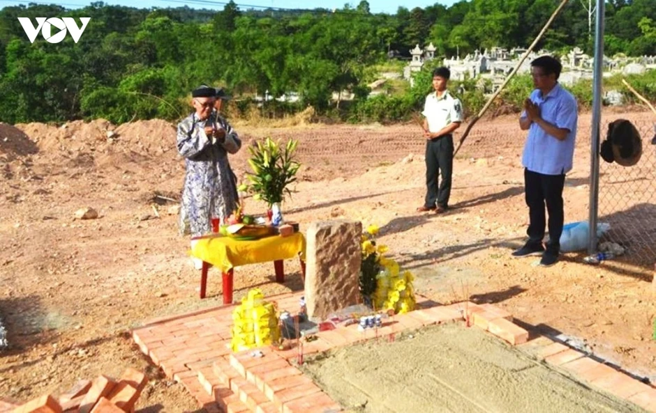 Huế quy định thời gian tổ chức lễ tang không quá 72 giờ Huế quy định thời gian tổ chức lễ tang không quá 72 giờ