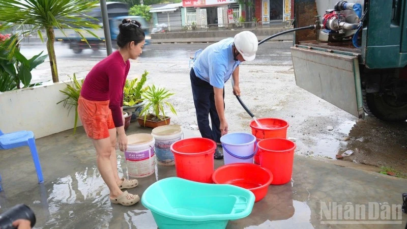 Huế triển khai nhiều giải pháp đáp ứng nhu cầu nước sạch mùa nắng nóng Huế triển khai nhiều giải pháp đáp ứng nhu cầu nước sạch mùa nắng nóng