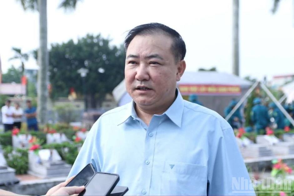 Hưng Yên bắt đầu lấy mẫu hài cốt liệt sĩ tại nghĩa trang lớn nhất tỉnh Hưng Yên bắt đầu lấy mẫu hài cốt liệt sĩ tại nghĩa trang lớn nhất tỉnh