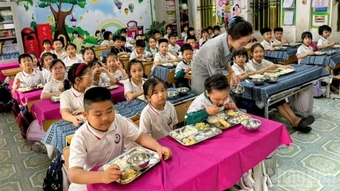 Hưng Yên: Người đứng đầu cơ sở giáo dục tổ chức ăn bán trú chịu trách nhiệm nếu xảy ra mất an toàn thực phẩm