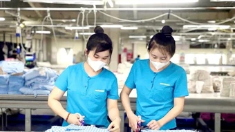 Hướng dẫn giải quyết chế độ thai sản khi sinh con thứ hai