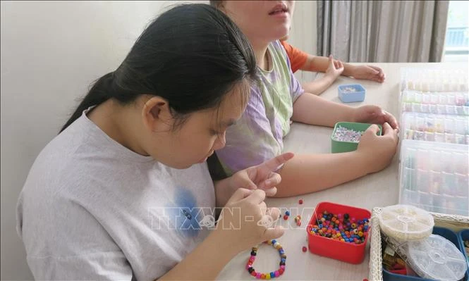 Hướng nghiệp cho trẻ tự kỷ: Gieo mầm hy vọng Hướng nghiệp cho trẻ tự kỷ: Gieo mầm hy vọng