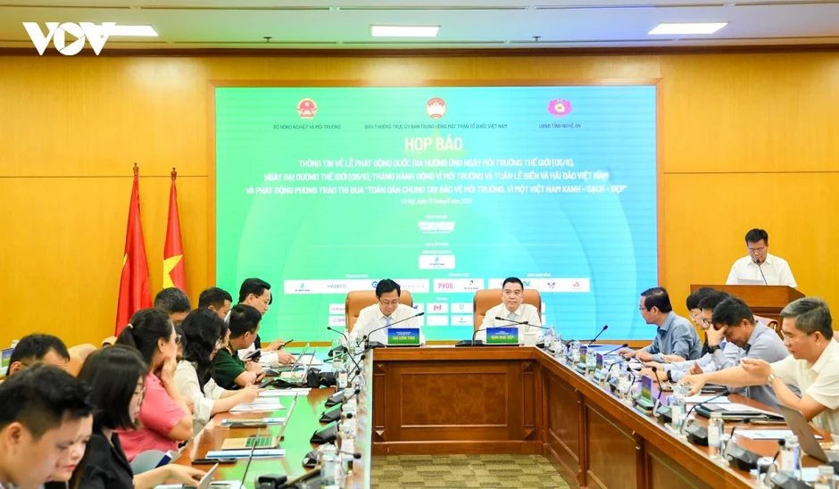 Hưởng ứng ngày môi trường, biển đảo cần thực chất thay vì phô trương, hình thức