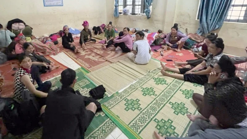 Hướng về tâm lũ Mường Than