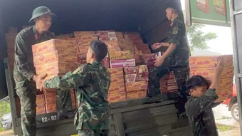 Hướng về tâm lũ Mường Than
