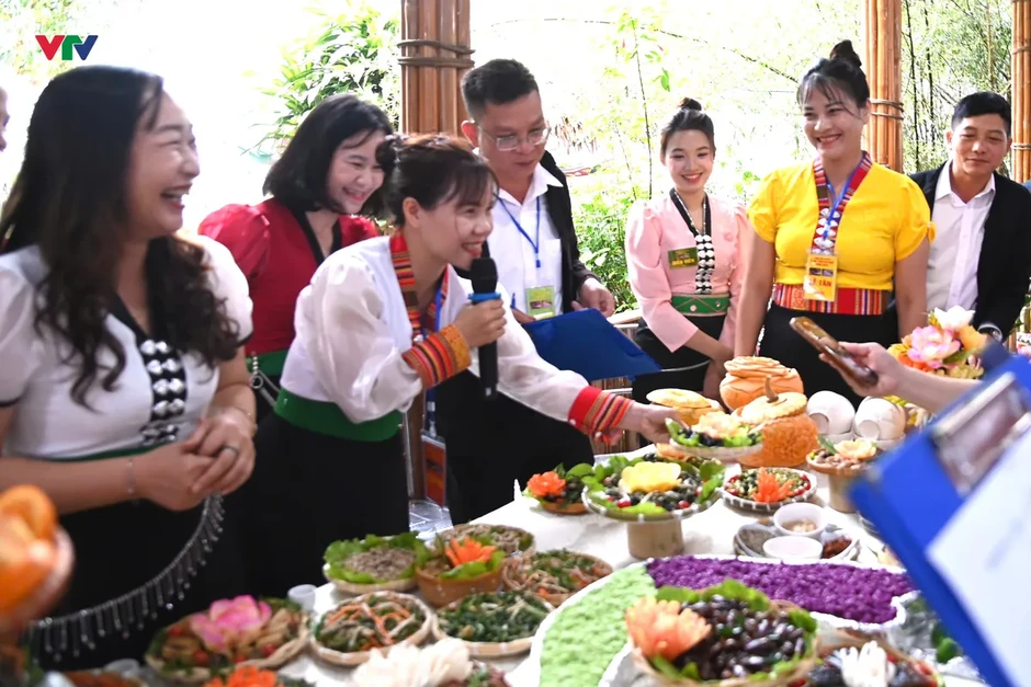 Hương vị núi rừng lan tỏa từ Hội thi ẩm thực Then Kin Pang 2026 Hương vị núi rừng lan tỏa từ Hội thi ẩm thực Then Kin Pang 2026