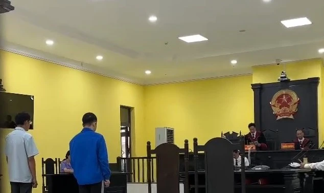 Hủy án sơ thẩm vụ cựu phó giám đốc bị tuyên 11 năm tù Hủy án sơ thẩm vụ cựu phó giám đốc bị tuyên 11 năm tù