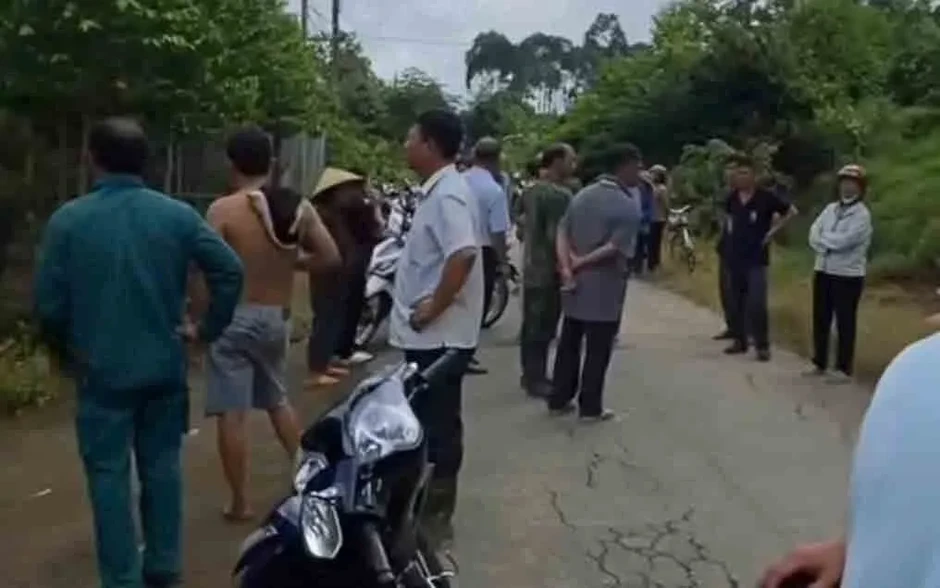 Huy động hàng trăm người tìm cụ bà 89 tuổi mất liên lạc gần 5 ngày Huy động hàng trăm người tìm cụ bà 89 tuổi mất liên lạc gần 5 ngày