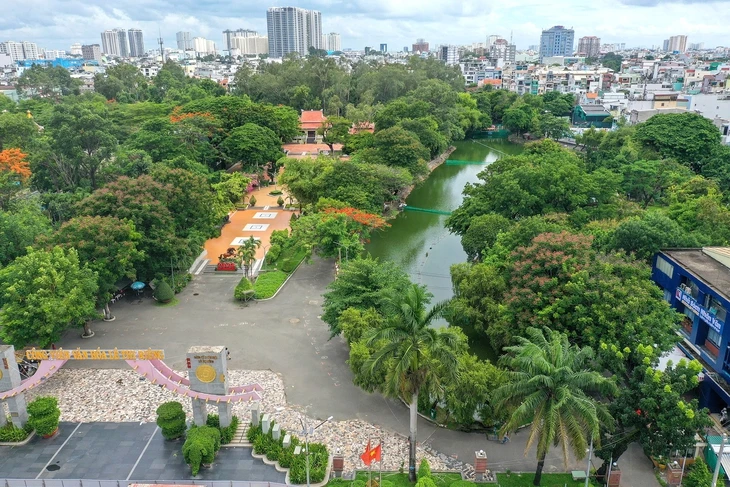 Huy động lực lượng tinh nhuệ, công nghệ hiện đại tìm kiếm hài cốt liệt sĩ tại công viên Lê Thị Riêng Huy động lực lượng tinh nhuệ, công nghệ hiện đại tìm kiếm hài cốt liệt sĩ tại công viên Lê Thị Riêng