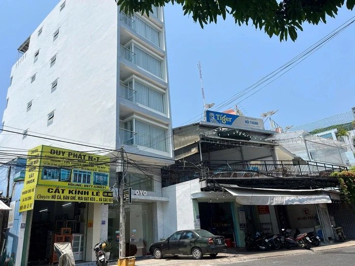 Hy hữu: Nam thanh niên ở Nha Trang thoát chết khi rơi từ tầng 7 xuống đất Hy hữu: Nam thanh niên ở Nha Trang thoát chết khi rơi từ tầng 7 xuống đất