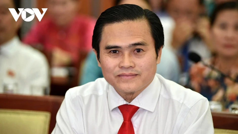 Kẹt xe, ngập nước kéo dài ở TP.HCM: Đừng để niềm tin của cử tri nguội tắt Kẹt xe, ngập nước kéo dài ở TP.HCM: Đừng để niềm tin của cử tri nguội tắt