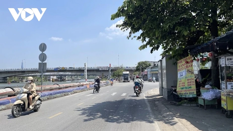 Kẹt xe, ngập nước kéo dài ở TP.HCM: Đừng để niềm tin của cử tri nguội tắt Kẹt xe, ngập nước kéo dài ở TP.HCM: Đừng để niềm tin của cử tri nguội tắt