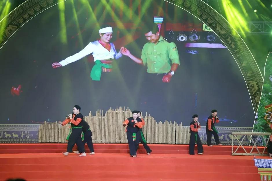 Khai hội Cúc Phương: "Bữa tiệc" văn hóa, thể thao đậm chất đại ngàn Khai hội Cúc Phương: "Bữa tiệc" văn hóa, thể thao đậm chất đại ngàn