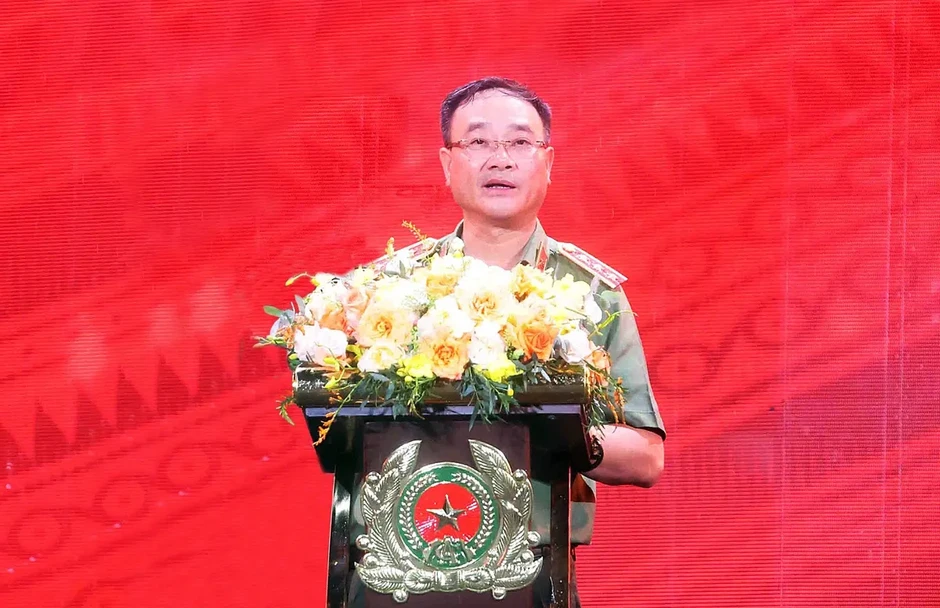 Khai mạc chuỗi sự kiện “Tổ quốc bình yên” nhân kỷ niệm 80 năm Ngày truyền thống lực lượng An ninh nhân dân Khai mạc chuỗi sự kiện “Tổ quốc bình yên” nhân kỷ niệm 80 năm Ngày truyền thống lực lượng An ninh nhân dân