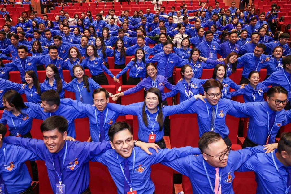 Khai mạc Đại hội Đoàn toàn quốc: Tuổi trẻ vững bước trong kỷ nguyên mới Khai mạc Đại hội Đoàn toàn quốc: Tuổi trẻ vững bước trong kỷ nguyên mới
