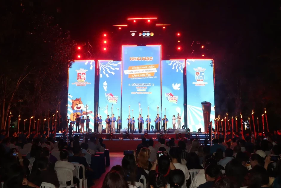 Khai mạc Lễ hội Thanh niên TP.HCM 2026: Nhiều hoạt động công nghệ, sáng tạo thu hút giới trẻ Khai mạc Lễ hội Thanh niên TP.HCM 2026: Nhiều hoạt động công nghệ, sáng tạo thu hút giới trẻ