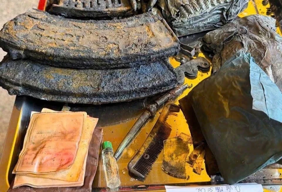 Khai quật theo từng lớp tại Công viên Lê Thị Riêng để bảo toàn di vật liệt sĩ