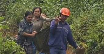 Khai thác keo dưới đường dây 110kV, hai người bị thương nặng do phóng điện