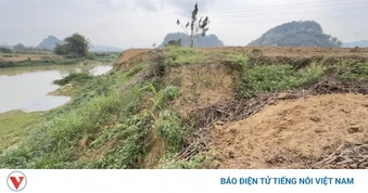 Khai thác cát trên sông Âm: Xã nói có rồi xã lại bảo không