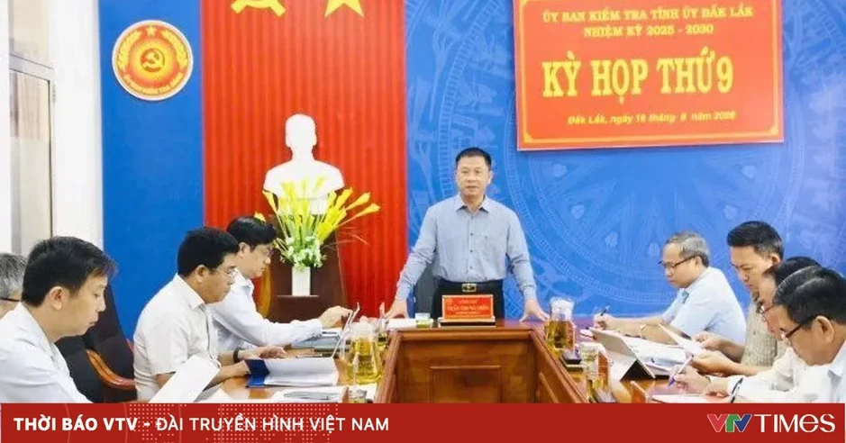 Khai trừ khỏi Đảng Phó Giám đốc Công ty Cổ phần Mía đường Đắk Lắk Khai trừ khỏi Đảng Phó Giám đốc Công ty Cổ phần Mía đường Đắk Lắk