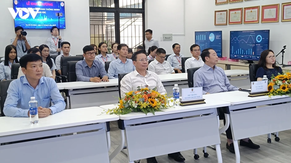 Khai trương trung tâm điều hành thông minh Rosi AI IOC Khai trương trung tâm điều hành thông minh Rosi AI IOC