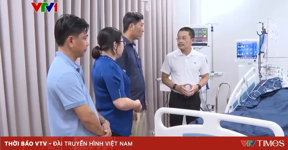 Khẩn trương cứu chữa nạn nhân vụ lật ca nô tại Phú Quốc Khẩn trương cứu chữa nạn nhân vụ lật ca nô tại Phú Quốc