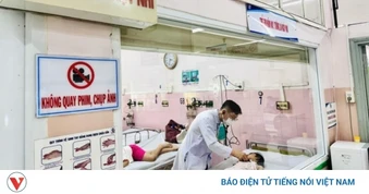 Khẩn trương điều tra, truy xuất nguồn gốc thực phẩm vụ 140 học sinh nghi ngộ độc