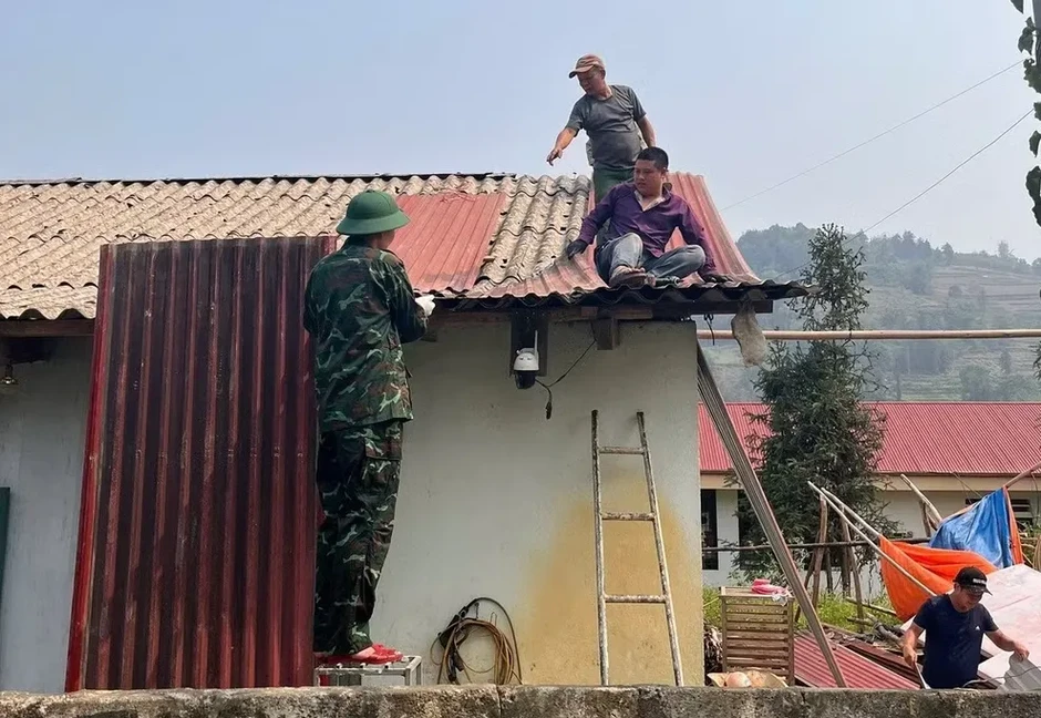 Khẩn trương hỗ trợ nhân dân khắc phục hậu quả mưa đá và giông lốc tại Lào Cai Khẩn trương hỗ trợ nhân dân khắc phục hậu quả mưa đá và giông lốc tại Lào Cai