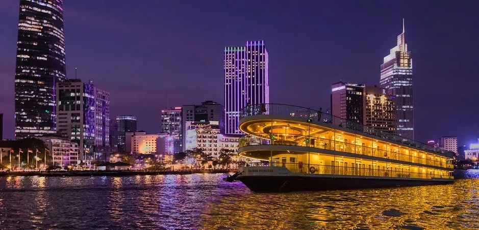 Khẩn trương rà soát phương tiện phục vụ vui chơi, giải trí dưới nước