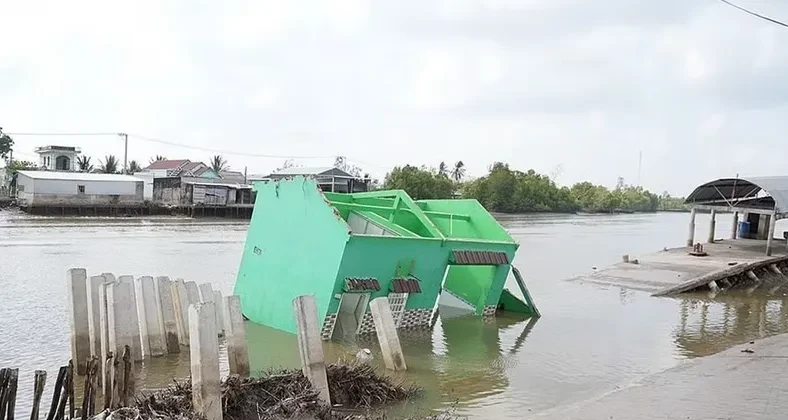 Khẩn trương triển khai giải pháp căn cơ, xử lý triệt để sạt lở tại xã Đầm Dơi (Cà Mau) Khẩn trương triển khai giải pháp căn cơ, xử lý triệt để sạt lở tại xã Đầm Dơi (Cà Mau)