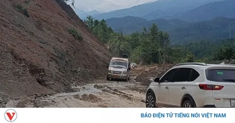 Khẩn trương xử lý các điểm sạt lở, sớm khôi phục giao thông ở các tỉnh Tây Bắc