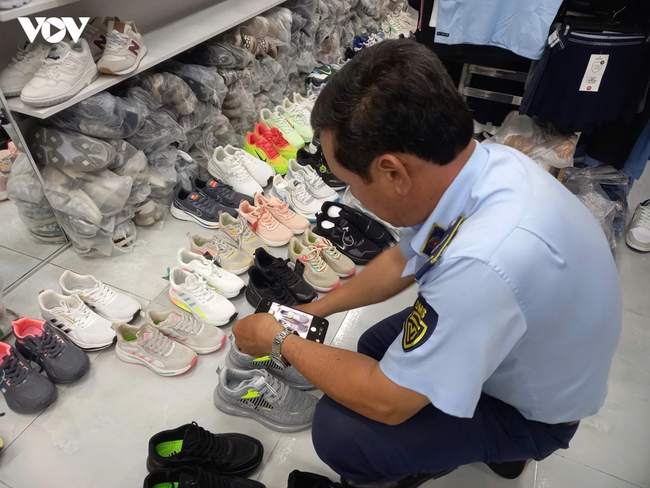Khánh Hòa xử lý hàng hóa vi phạm thương hiệu, phục vụ khách du lịch Khánh Hòa xử lý hàng hóa vi phạm thương hiệu, phục vụ khách du lịch