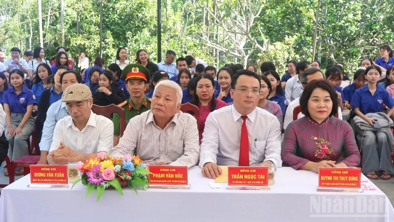Khánh thành Bia di tích địa điểm thành lập Chi bộ Thạnh Bình - Chi bộ Đảng đầu tiên của huyện Tiên Phước trước đây