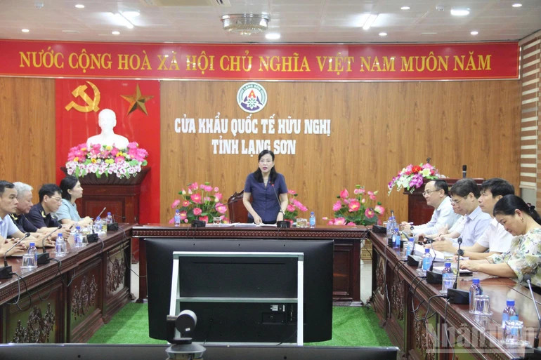 Khảo sát thực tế xây dựng Luật An toàn thực phẩm (sửa đổi) tại Lạng Sơn Khảo sát thực tế xây dựng Luật An toàn thực phẩm (sửa đổi) tại Lạng Sơn
