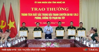 Khen thưởng lực lượng mưu trí, thu giữ 15.200 viên ma túy tổng hợp và heroin
