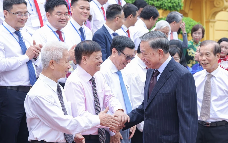 Khi AI không thể thay thế bản lĩnh người làm báo Khi AI không thể thay thế bản lĩnh người làm báo