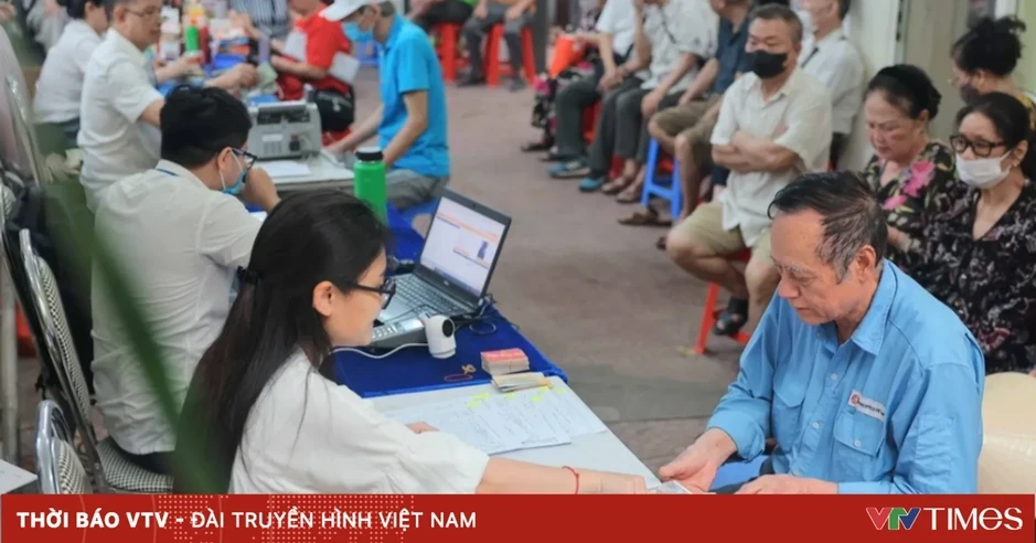 Khi nào viên chức được lùi thời điểm nghỉ hưu?