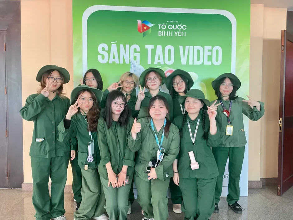 Khi người trẻ cùng chung tay lan tỏa thông điệp "Tổ quốc bình yên" Khi người trẻ cùng chung tay lan tỏa thông điệp "Tổ quốc bình yên"
