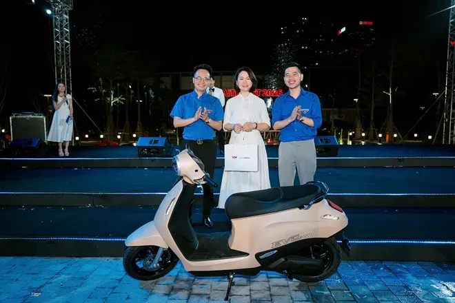 Khi người trẻ và cộng đồng cùng thắp lên những giá trị bền lâu Khi người trẻ và cộng đồng cùng thắp lên những giá trị bền lâu