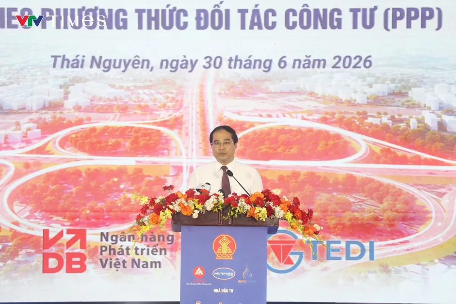 Khởi công dự án cao tốc Hà Nội - Thái Nguyên - Chợ Mới: Mở không gian phát triển, đón làn sóng FDI Khởi công dự án cao tốc Hà Nội - Thái Nguyên - Chợ Mới: Mở không gian phát triển, đón làn sóng FDI