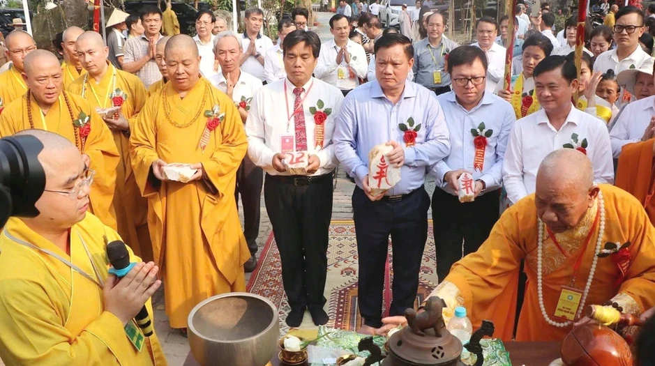 Khởi công xây dựng không gian tâm linh Chùa Da, nơi thờ tự 534 nhà báo liệt sĩ Khởi công xây dựng không gian tâm linh Chùa Da, nơi thờ tự 534 nhà báo liệt sĩ