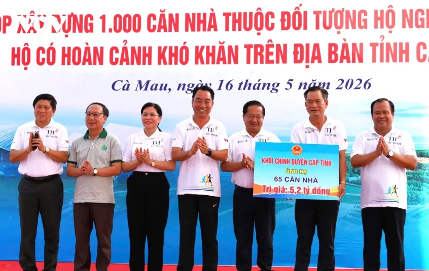 Khơi dậy tinh thần “lá lành đùm lá rách” để xây 1.000 căn nhà cho người nghèo Khơi dậy tinh thần “lá lành đùm lá rách” để xây 1.000 căn nhà cho người nghèo