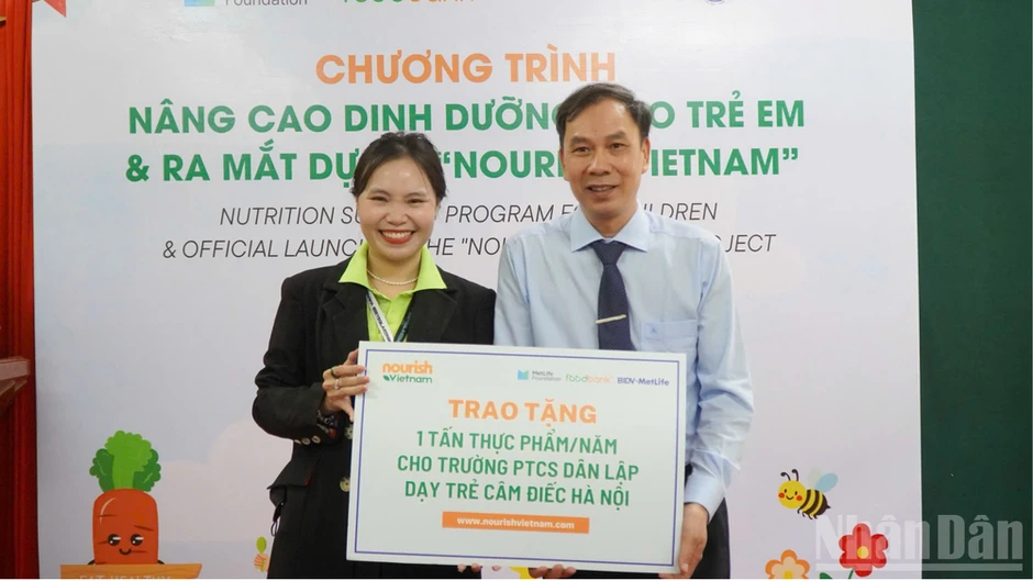 Khởi động dự án hỗ trợ dinh dưỡng cho trẻ em có hoàn cảnh khó khăn Khởi động dự án hỗ trợ dinh dưỡng cho trẻ em có hoàn cảnh khó khăn