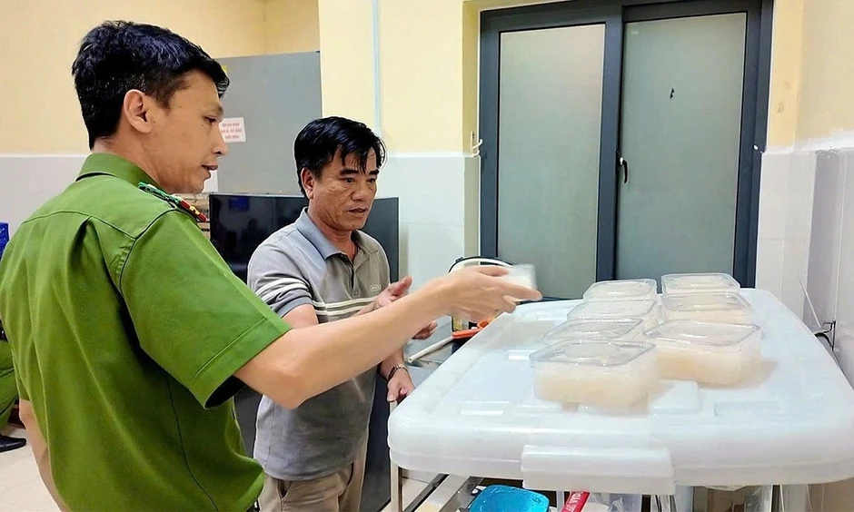 Khởi tố một loạt Chủ tịch, giám đốc doanh nghiệp, ông bà chủ lớn Khởi tố một loạt Chủ tịch, giám đốc doanh nghiệp, ông bà chủ lớn