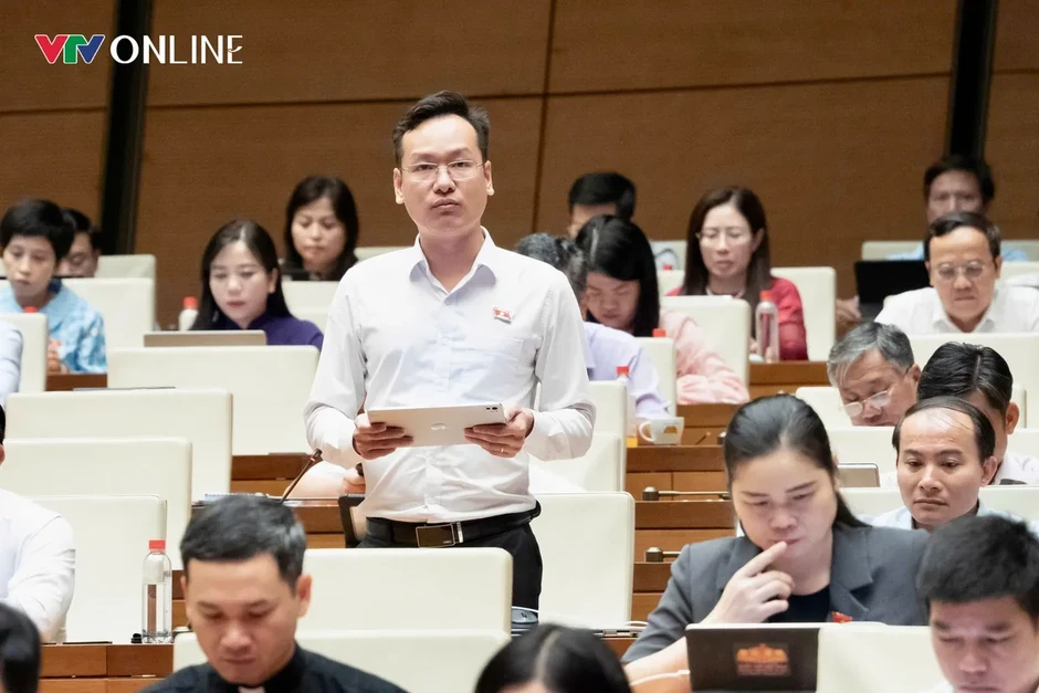 Không để người lao động đi làm việc ở nước ngoài gánh những khoản phí vượt quy định Không để người lao động đi làm việc ở nước ngoài gánh những khoản phí vượt quy định