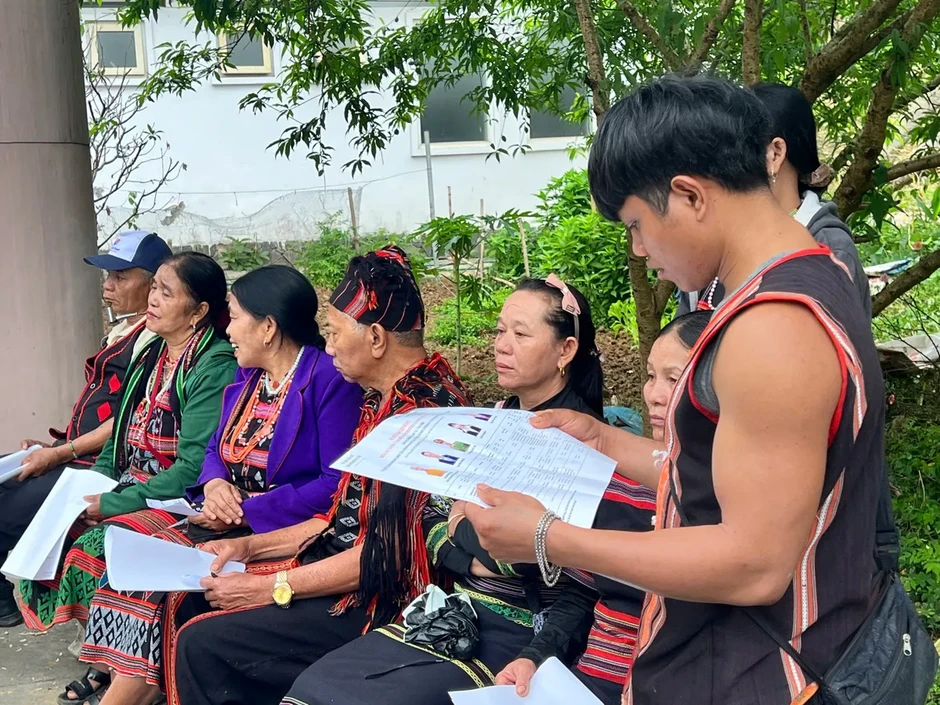 Không khí ngày hội bầu cử rộn ràng ở Làng Văn hóa các dân tộc Việt Nam Không khí ngày hội bầu cử rộn ràng ở Làng Văn hóa các dân tộc Việt Nam