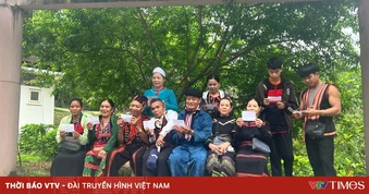 Không khí ngày hội bầu cử rộn ràng ở Làng Văn hóa các dân tộc Việt Nam