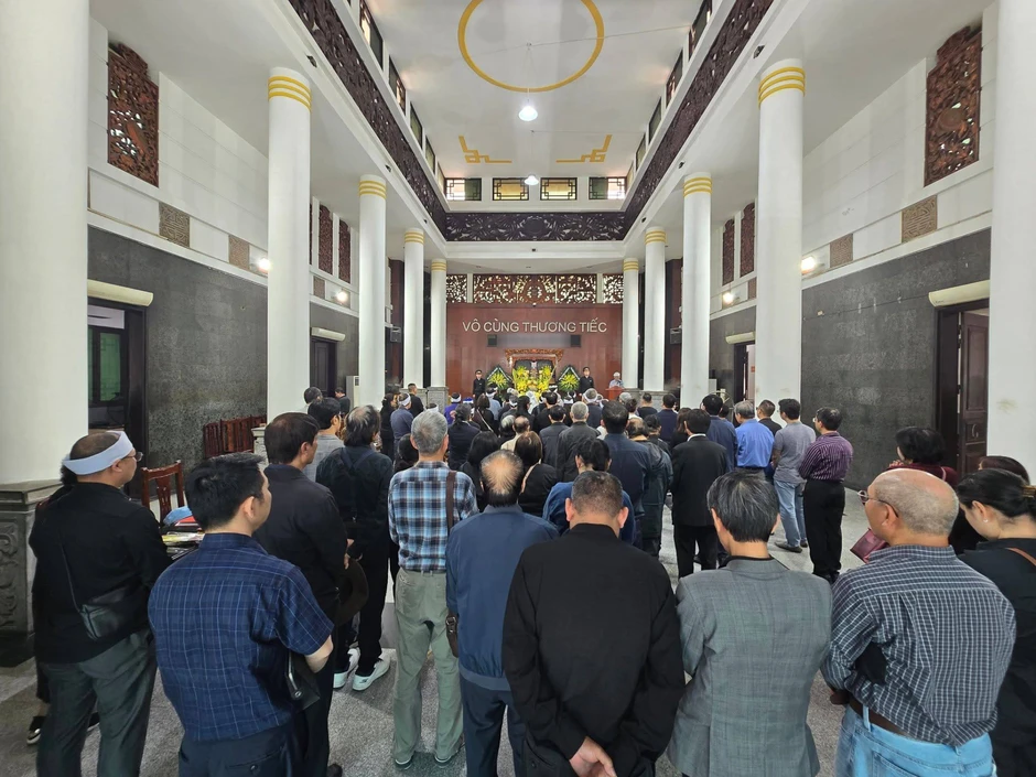 Không xây mộ, không giữ tro: Lựa chọn của một gia đình tại Hà Nội khi an táng cho người thân được chú ý Không xây mộ, không giữ tro: Lựa chọn của một gia đình tại Hà Nội khi an táng cho người thân được chú ý